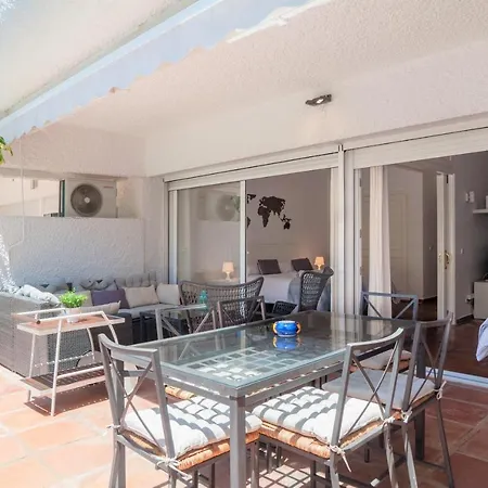 Apartament Jardines Del Mar *